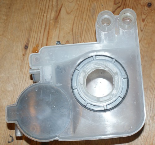 Salzbehälter für