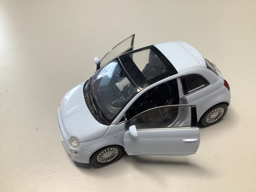 Fiat 500 hellblau - modell, welly