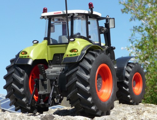 Traktor claas axion - rc,