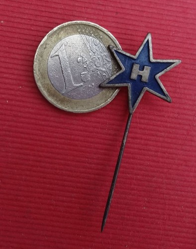 Alte anstecknadel hanomag - alte,