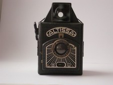 Boxkamera ALTISSA 6x6 Rollfilm, 1920er Jahre, einfachste Bauform