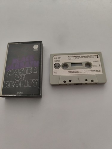 Black sabbath master - black,