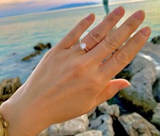 HRD-zertifizierter Verlobungsring mit 1 ct Diamant und 18k Gold