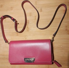 Zac Posen Earthhette Convertible Crossbody Fuchsia Pink Neu 20x12x5 cm im Beutel