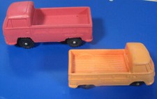 2 VW-Bus Modellautos