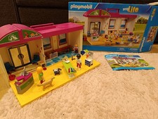 71715 PLAYMOBIL myLife Mitnehm-Tierklinik für Kinder