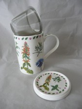 Schöne 3-tlg. TEE-TASSE