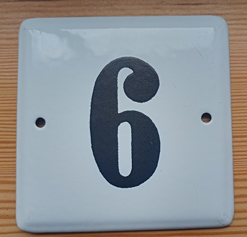 Emailleschild hausnummer fast - emailleschild,