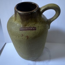 Vase, aus Ton, klein, mit Zahl