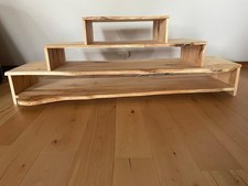 HiFi-Rack aus Naturbelassenem Holz