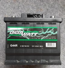 KFZ-Batterieladegerät + Autobatterie GIGAWATT 12V 45Ah 400A