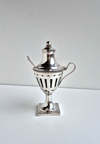 Altes historisches 826 silber - historisches,