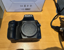 Sony Alpha 68 DSLR-Kamera