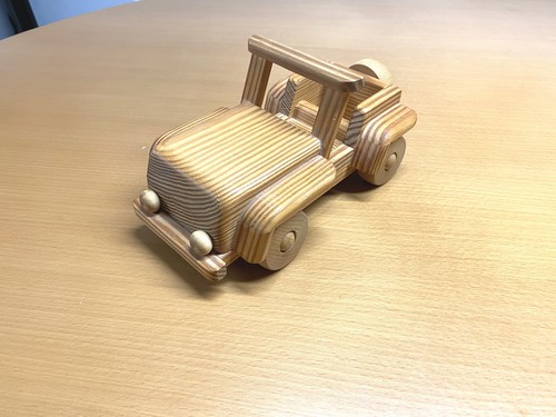 Jeep holzauto naturbelassene - holzauto,