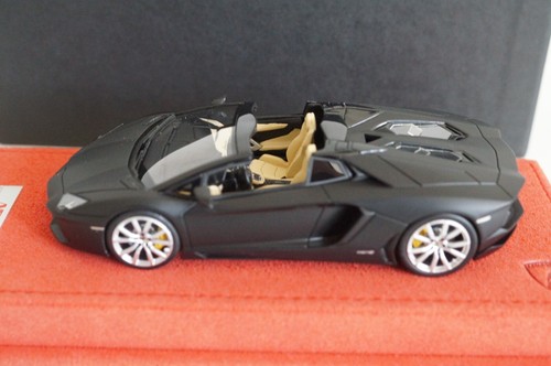 Lamborghini aventador - 1:43, mr