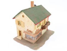 Faller H0 Gebäude Wohnhaus mit Blumenladen