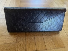 Gucci Glasses Case. Brown