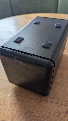Drobo bay storage enclosure - 4-bay,