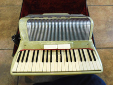 SCANDALLI SILVIETTO ACCORDION