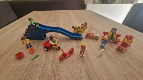 Playmobil spielplatz mit dino - ,