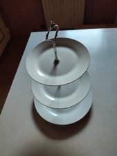 Etagere mit 3 Teller aus