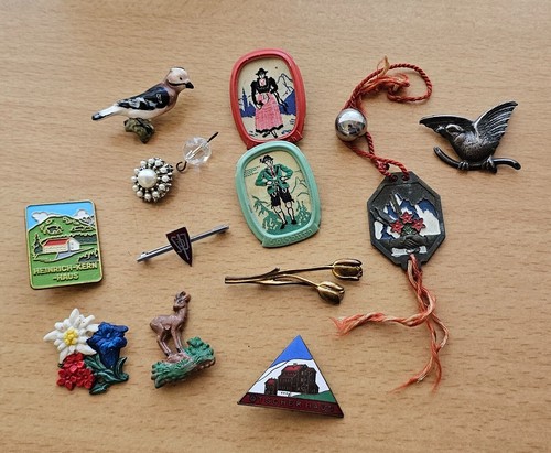 Konvolut abzeichen anstecker - abzeichen,