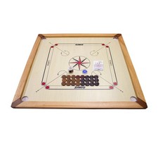 GICO Carrom Board Synco Turnier 74x74 cm mit Spielsteinen, Pluver, Tasche 2983