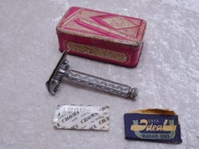 Antiker Nassrasierer Rasierhobel Solingen mit Blechdose mit einer Klinge