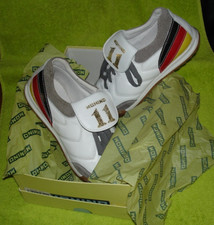 MOMiNO - stylische Leder