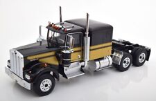 Kenworth W900 schwarz/gold