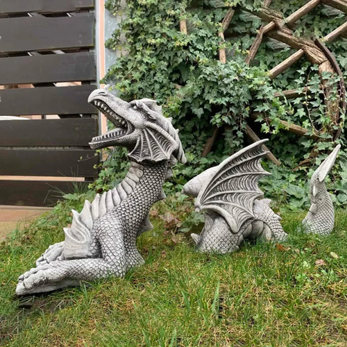 Drachenskulptur rasenszene - drachenskulptur,