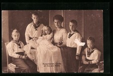 AK Kronprinzessin Cecilie mit ihren sechs Kindern auf einem Familienfoto 1918 