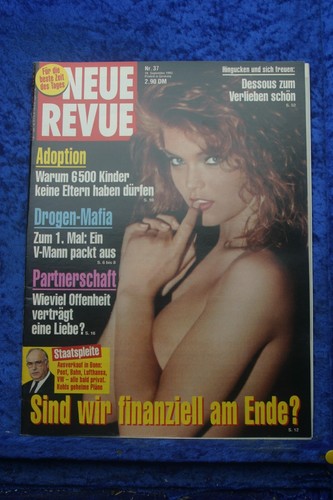 Neue revue vom - revue,
