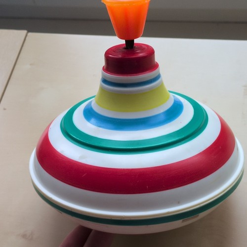 Blech brummkreisel bunt - blech-brummkreisel,