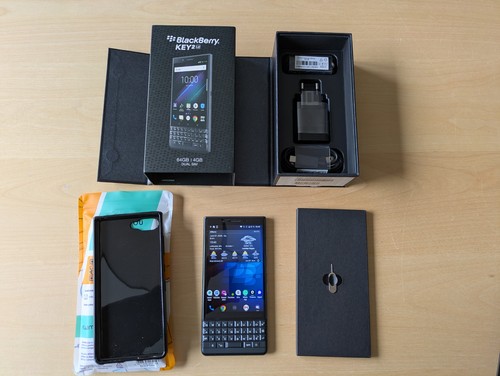 Neuwertiges blackberry key2 - blackberry, le