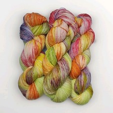 Handgefärbte Sockenwolle