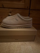 UGG Tasman Slipper Sand