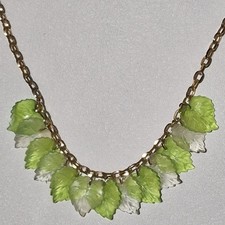 Vintage goldfarbene Blatt