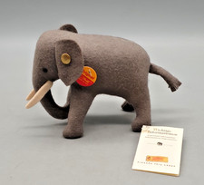Steiff Elefant Filz mit Knopf Schild und Etikett