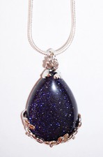 Silberkette mit Blaufluß-Tropfen