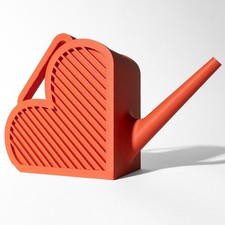 Herzförmige Gießkanne -