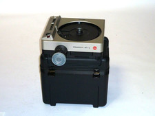 Leica Pradovid RT-S  mit Vario Objektiv 87-200/3,5 Carousel Diaprojektor