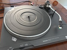 Technics Direct Drive Plattenspieler SL-D2