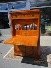 Biedermeier Sekretär um 1840 aus Frankreich in Kirschbaum