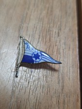 Alte Anstecknadel Tisch Tennis, Angeln Wassersport Verein am Rust Berlin  [319]