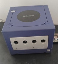 Nintendo GameCube Konsole - Lila (gc_00263_4) inkl.  2 Spielen