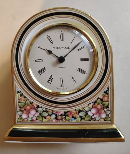 Wedgwood clio bone - wedgwood, clock