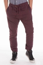 118 € JOGGERS ITALY W36 /