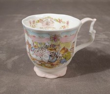 ROYAL DAULTON Brembly Hedge