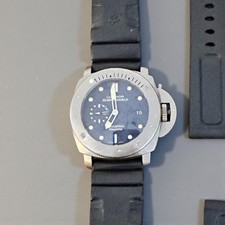 Panerai Luminor Submersible